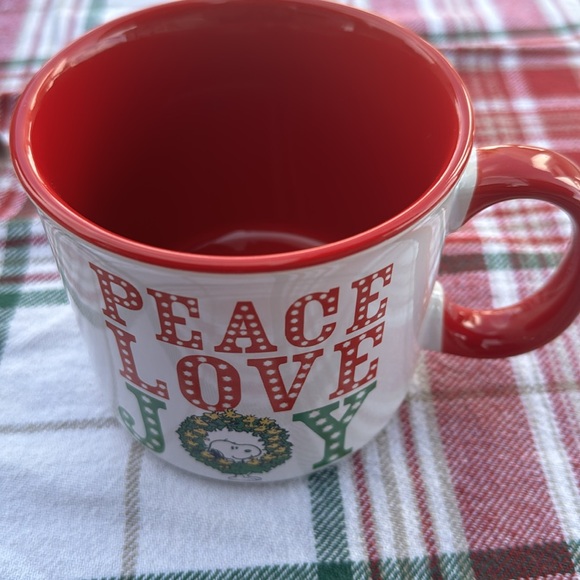 Peanuts Oversized Mug - Picture 4 of 7